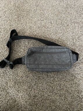 Gray Crossbody Sling Bag - Minimal Everyday Carry - travel safe zippers and stra